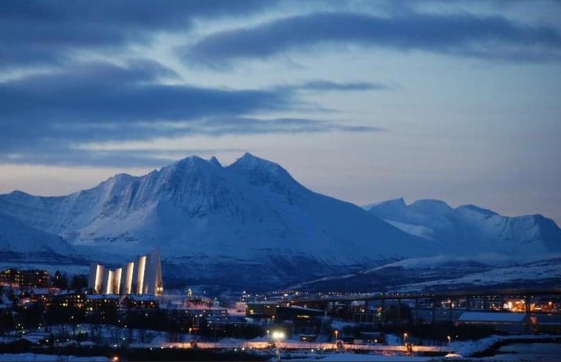 Polar Arctic View - Free Parking! Apartment Tromso Exterior photo